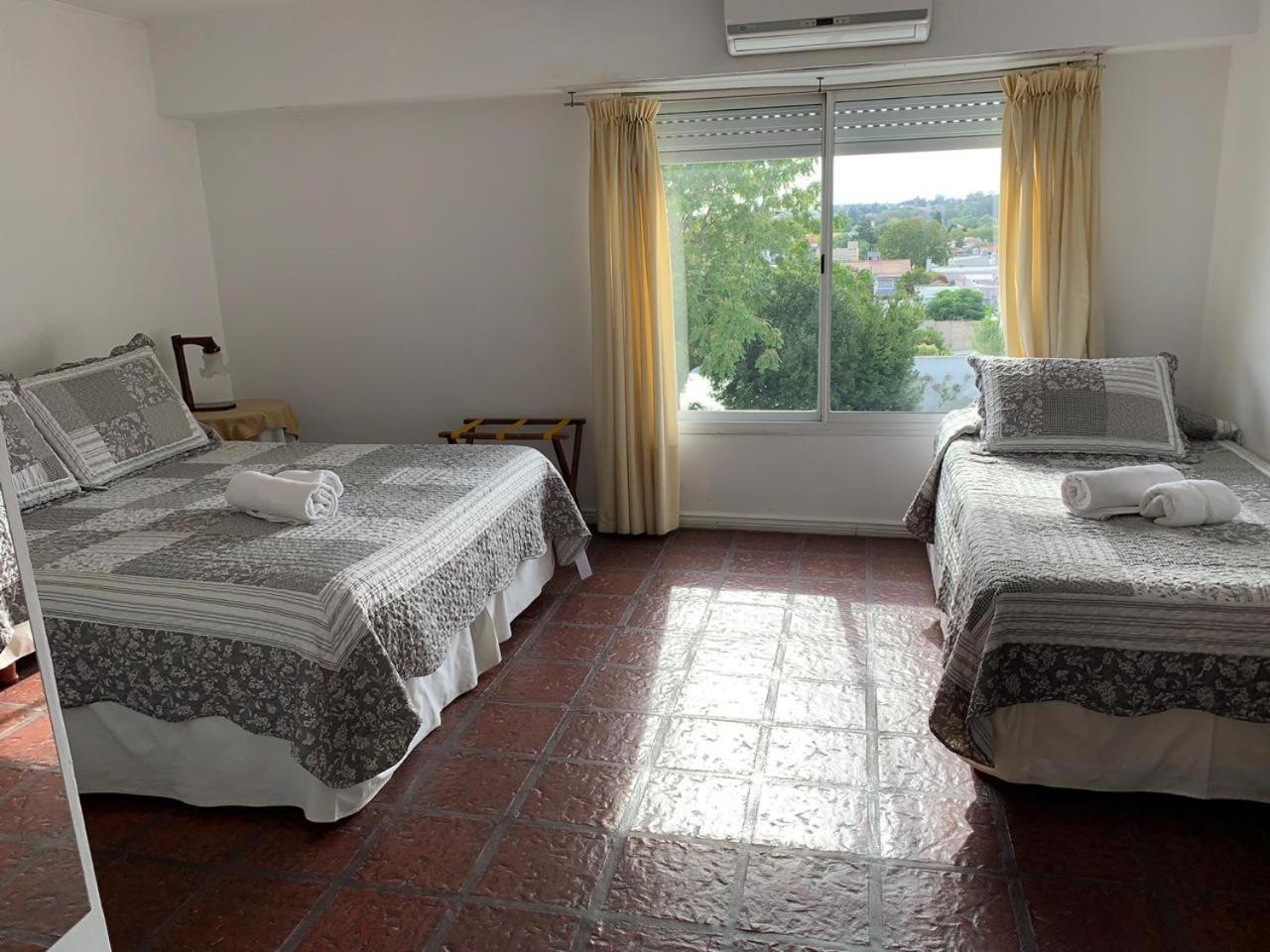 Hotel Hermitage Тандил Экстерьер фото
